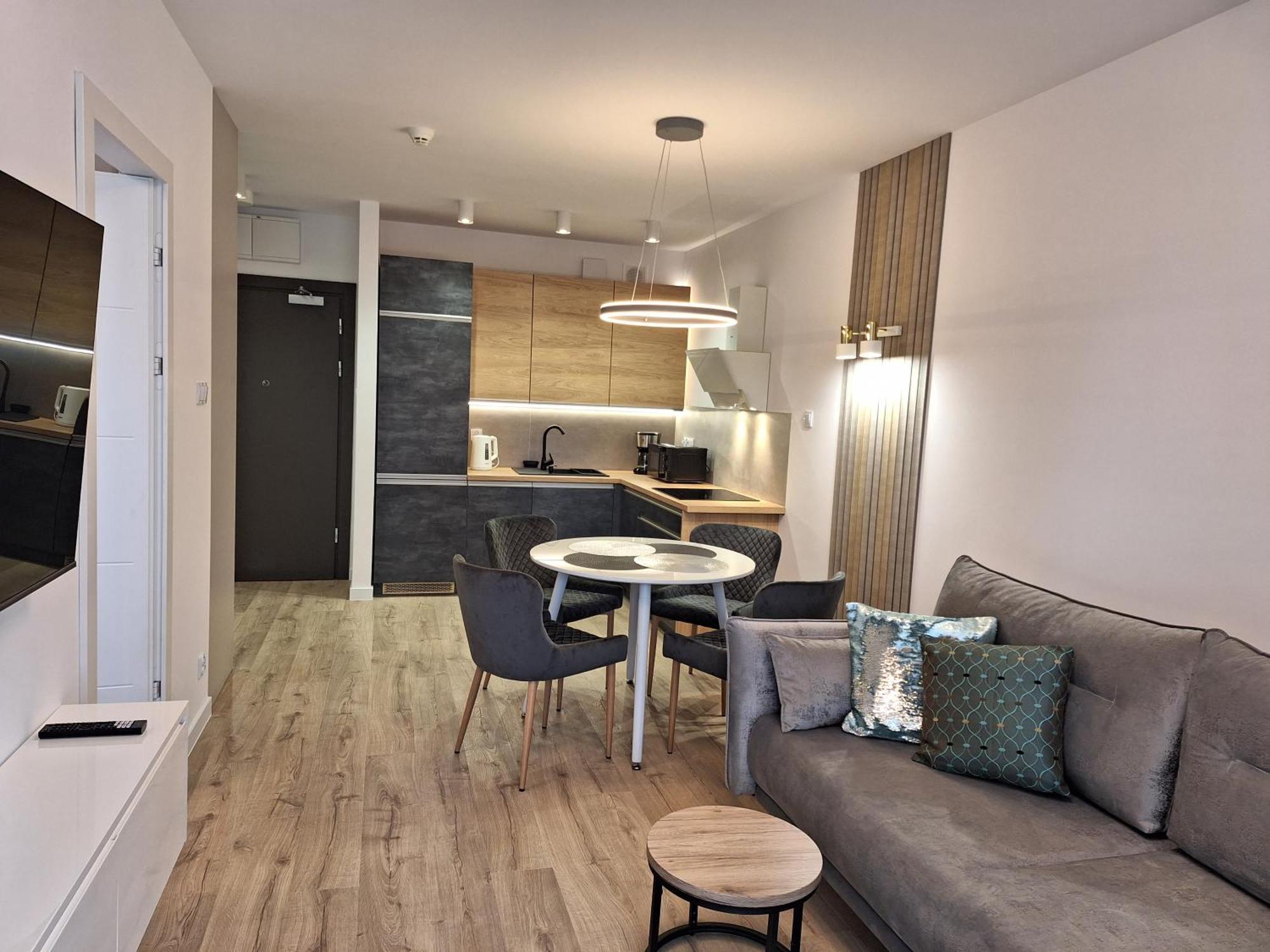 Modern White Kollataja 7a Apartament *